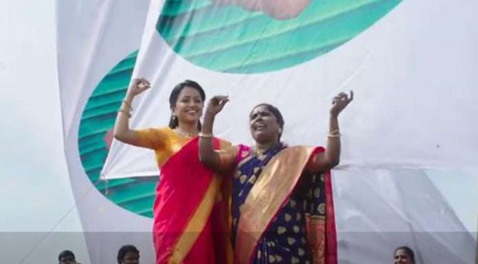 విలేజ్ సింగర్ బేబితో తెనాలి డబుల్ హార్స్ మినపగుళ్ళ కొత్త ప్రకటనలు – audiencereports.com Double Horse Minapagullu Ad film - AudienceReport.com