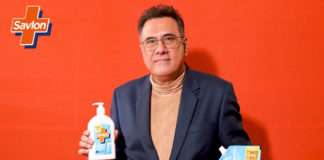 ITC Savlon కోసం ‘బోమన్ ఇరానీ’ సంతకం చేశాడు. కొత్త ITC Savlon యాడ్స్ త్వరలోనే టెలికాస్ట్ కానున్నాయి. Savlon Audience Reports