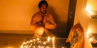 Vikram Mastal aka Hanuman offers prayers for Ayodhya Ram Mandir Bhoomi Pujan by lighting 108 diyas and reciting the Hanuman Chalisa for an auspicious 108 times Vikram Mastal aka Hanuman offers prayers for Ayodhya Ram Mandir Bhoomi Pujan by lighting 108 diyas and reciting the Hanuman Chalisa for an auspicious 108 times