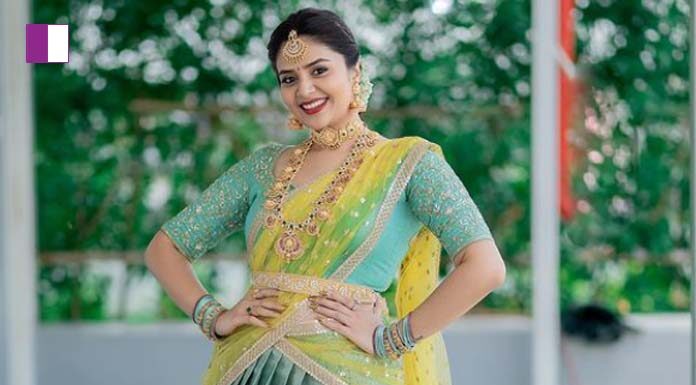 Sreemukhi Unveils Emmadi Silver Jewellery’s New Store at Kondapur reemukhi-unveils-emmadi-silver