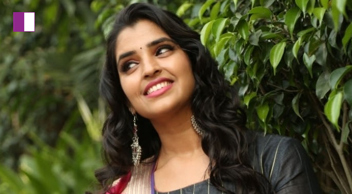 Syamala: From Telugu Television to YouTube Stardom – Celebrating 400k Subscribers syamala's-journey-in-the-world-of-entertainment