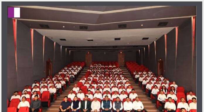 Ghanshyam Dholakia: Embracing Brilliance and Leading with Learning ghanshyam-dholak-the-founder