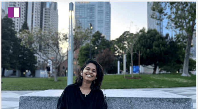 Soundarya Balasubramani A Journey of Self-Discovery Between Two Worlds Soundarya Balasubramani A Journey of Self-Discovery Between Two Worlds